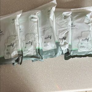 Bogs Breast Milk Storage Bags in White and Gray